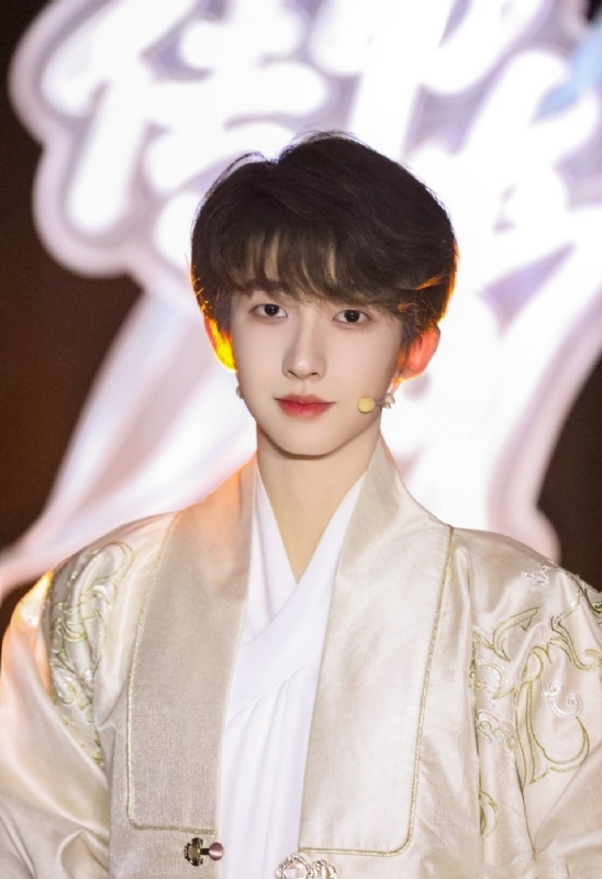 月影韶华呀的第一张照片--平顶山相亲服务中心