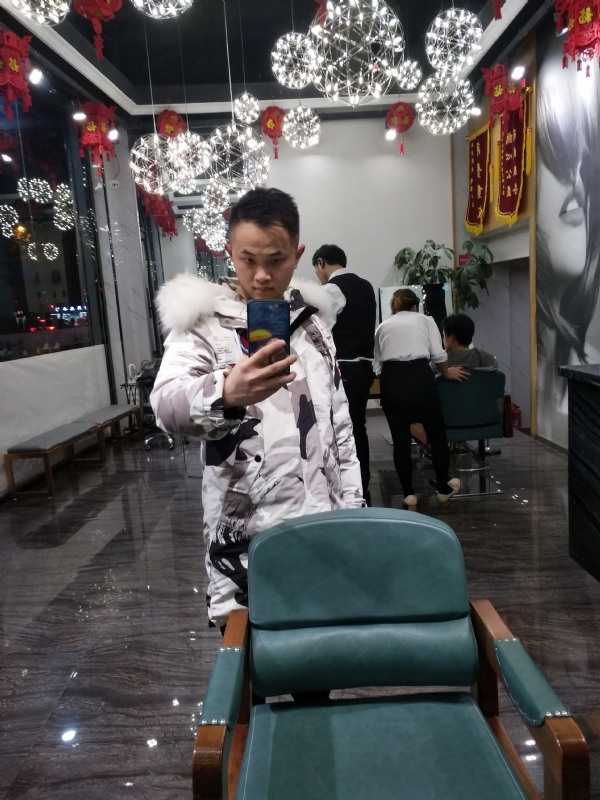 简单的第一张照片--平顶山相亲服务中心