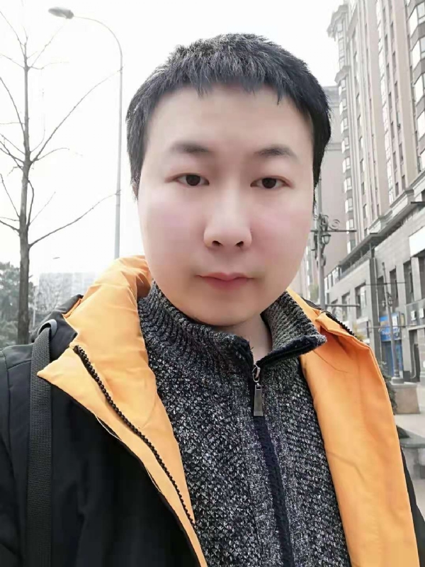 李李的第一张照片--平顶山相亲服务中心