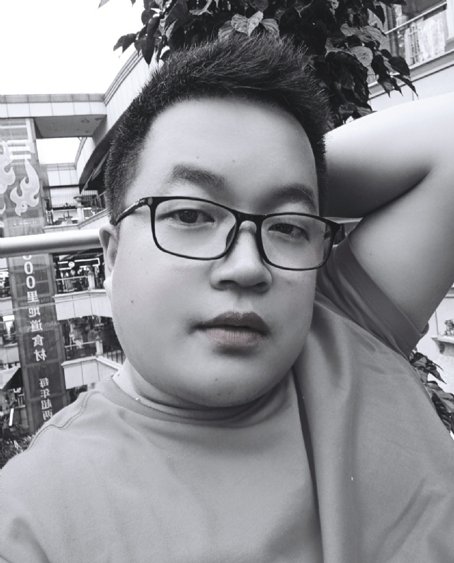 2公子的第三张照片--平顶山相亲服务中心