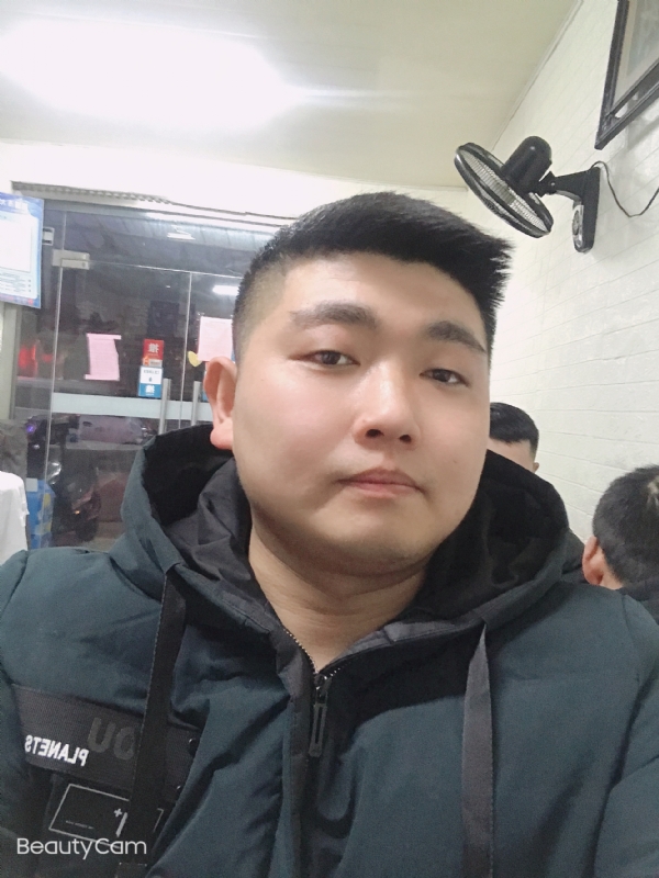 回忆是个小孩的第一张照片--平顶山相亲服务中心