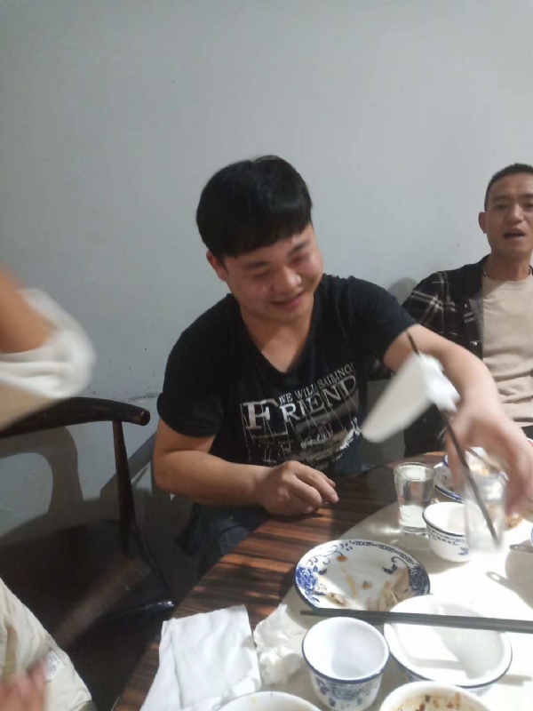 非诚勿扰的第一张照片--平顶山相亲服务中心