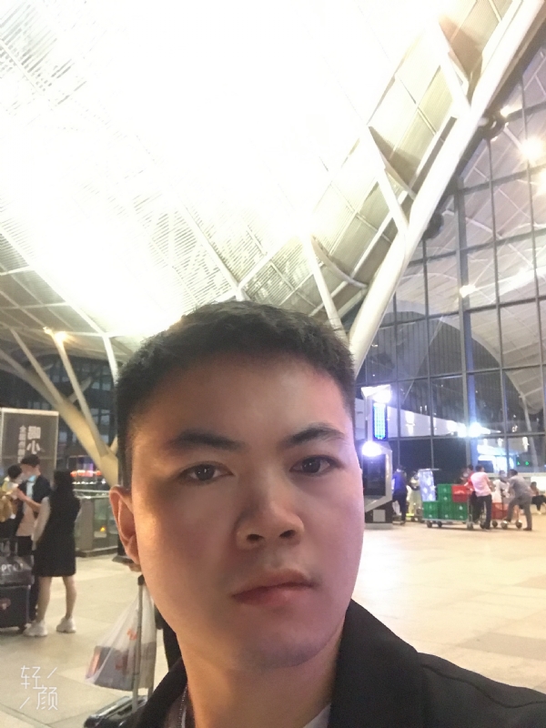 骑马的快乐的第一张照片--平顶山相亲服务中心