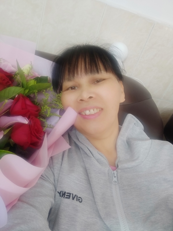 言言的第一张照片--平顶山相亲服务中心