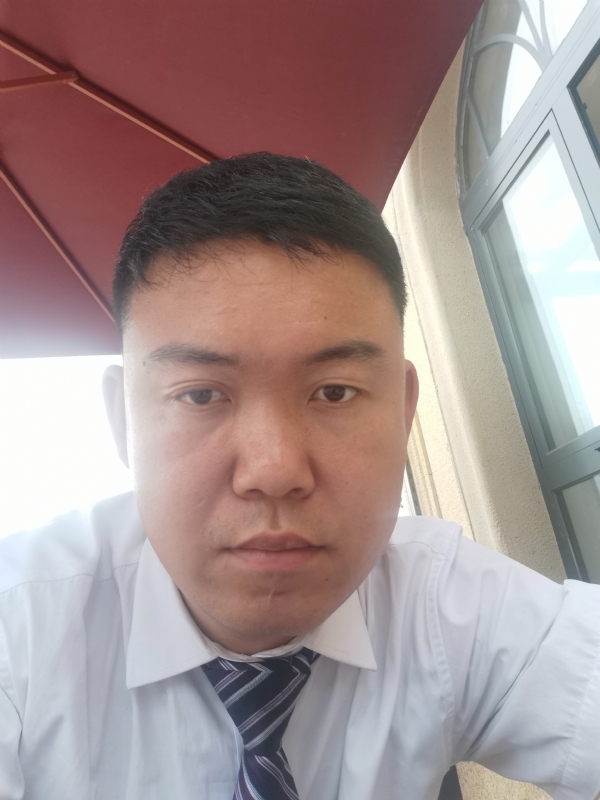 小龙哥的第一张照片--平顶山相亲服务中心