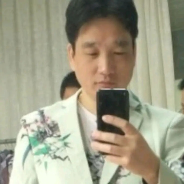 雪山飞狐的第一张照片--平顶山相亲服务中心