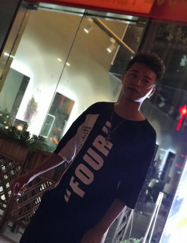 寻找的第一张照片--平顶山相亲服务中心