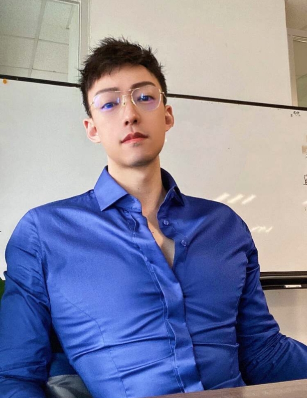 黎明的梦的第一张照片--平顶山相亲服务中心