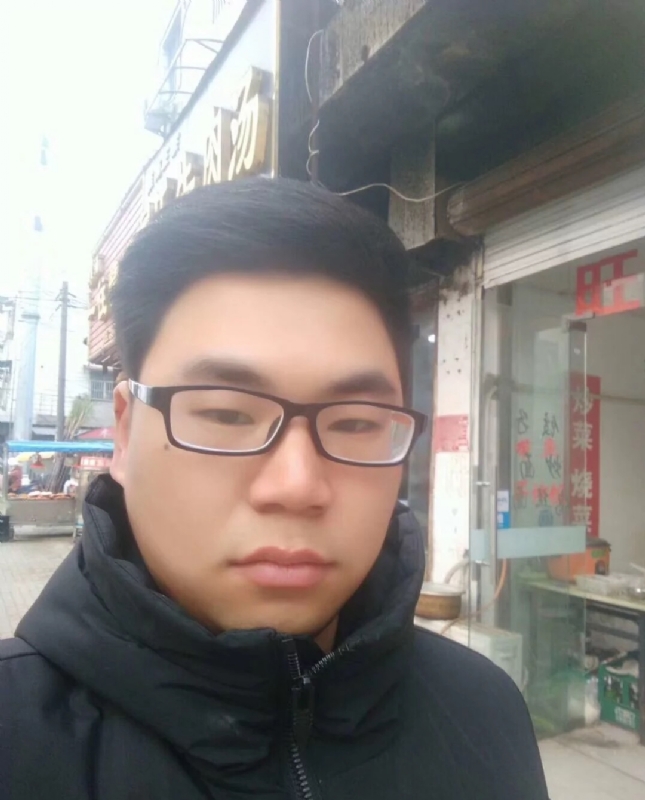 枯叶??的第一张照片--平顶山相亲服务中心