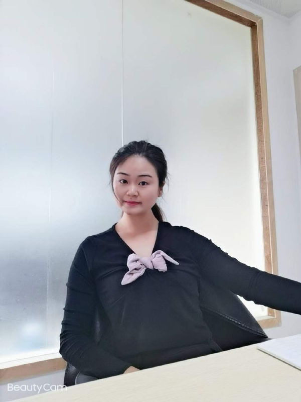 美美在深的第一张照片--平顶山相亲服务中心