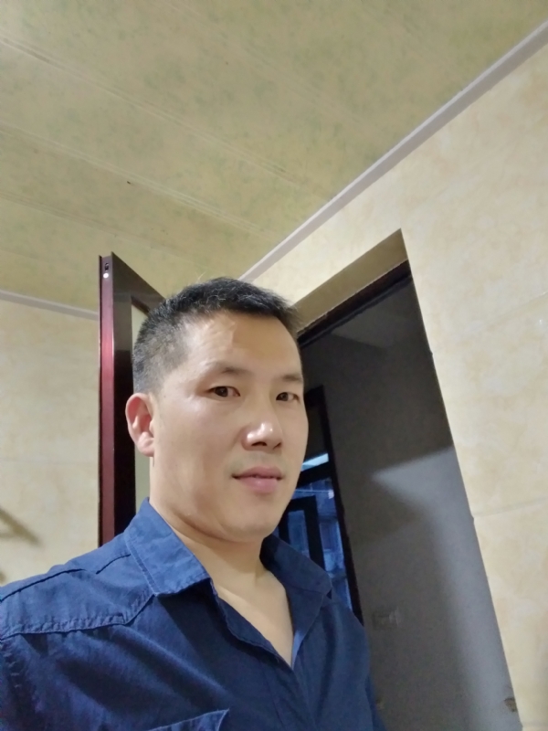 余生搀扶走的第一张照片--平顶山相亲服务中心