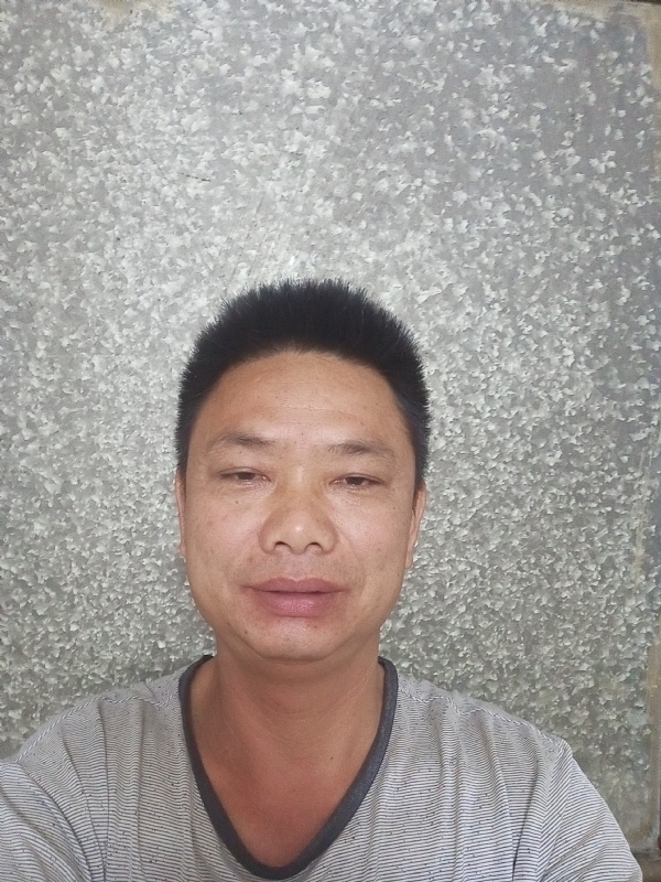 白茫茫的第一张照片--平顶山相亲服务中心