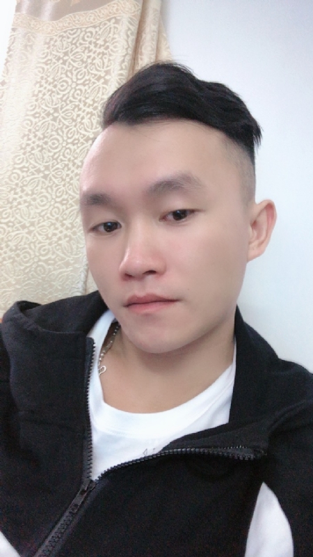 士多啤梨的第一张照片--平顶山相亲服务中心