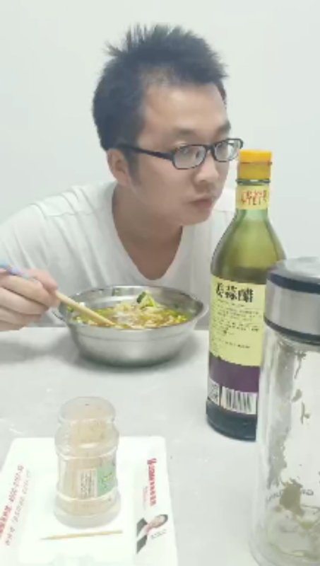 超超的第一张照片--平顶山相亲服务中心