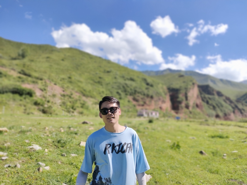 祁三岁的第一张照片--平顶山相亲服务中心