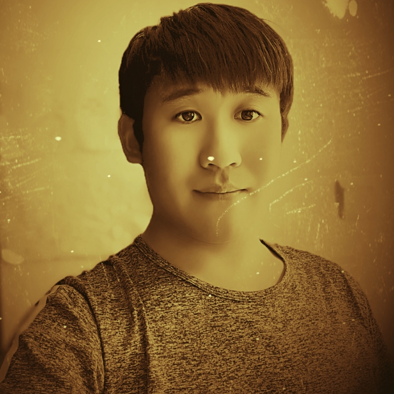 陪伴的第一张照片--平顶山相亲服务中心