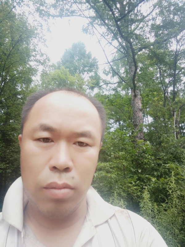 永恒的第一张照片--平顶山相亲服务中心