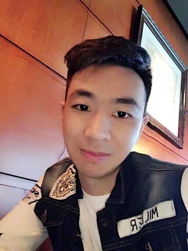 滞后的微笑的第三张照片--平顶山相亲服务中心