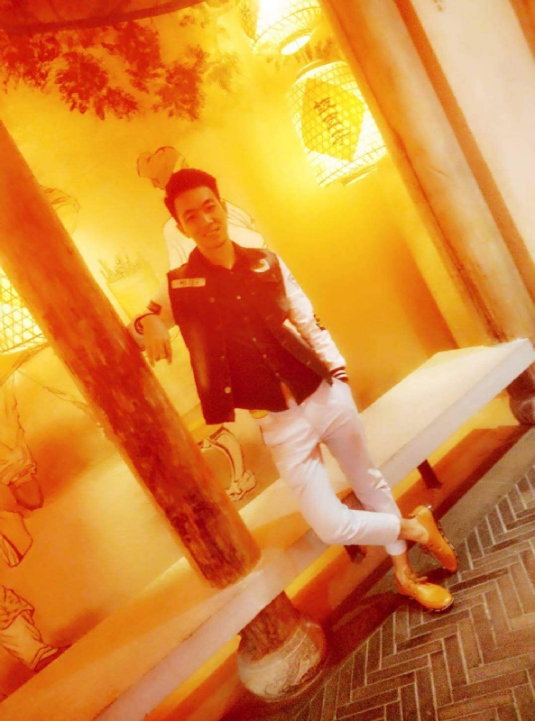 滞后的微笑的第四张照片--平顶山相亲服务中心