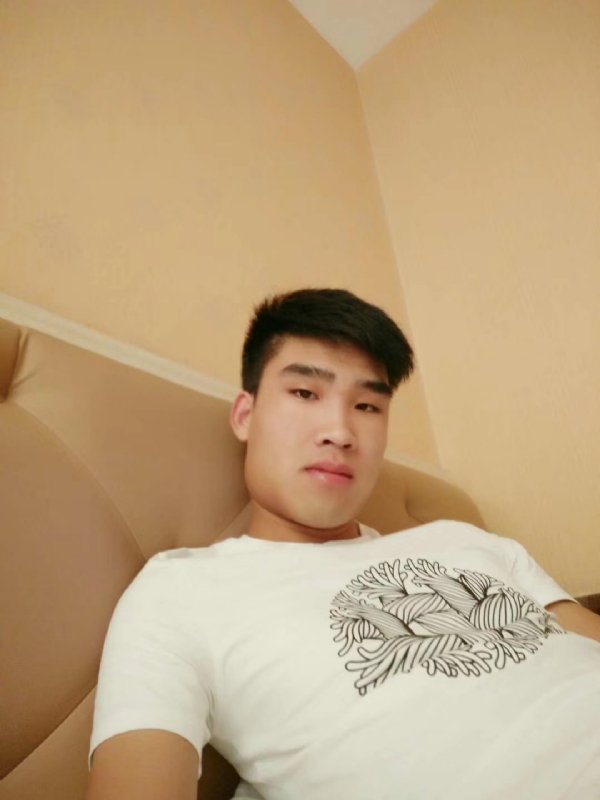 谁不曾孤单上路的第二张照片--平顶山相亲服务中心