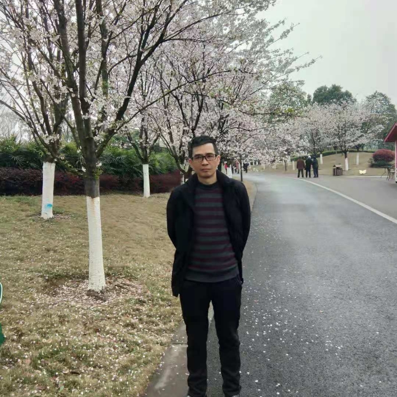 痴心爱人的第一张照片--平顶山相亲服务中心