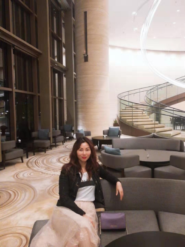 Ada的第一张照片--平顶山相亲服务中心