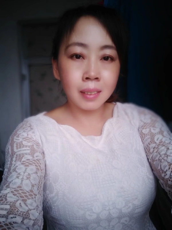 笑看人生的第一张照片--平顶山相亲服务中心