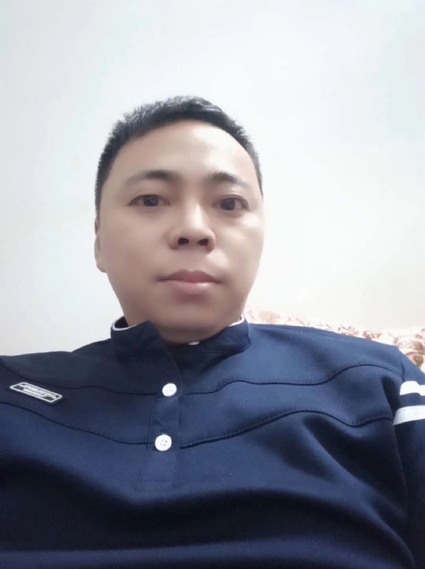 珍惜眼前人的第一张照片--平顶山相亲服务中心