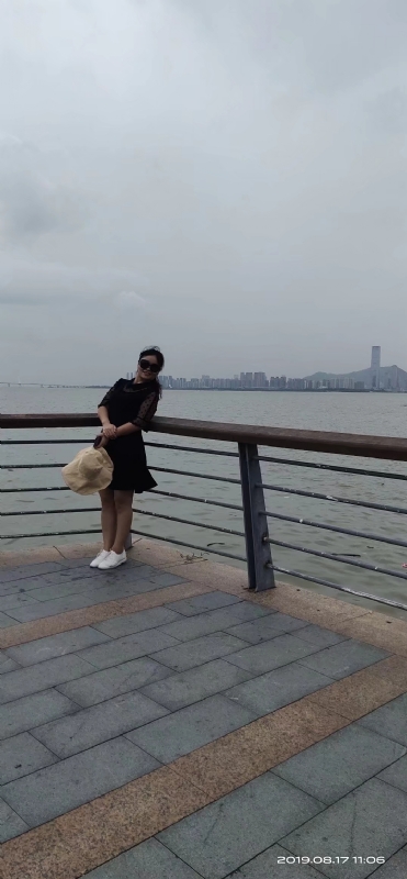 清秋的第一张照片--平顶山相亲服务中心