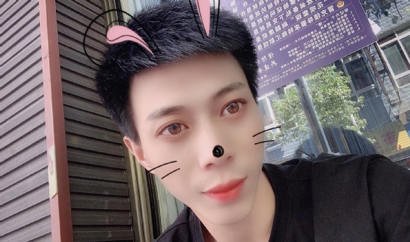 酒伴你的第一张照片--平顶山相亲服务中心