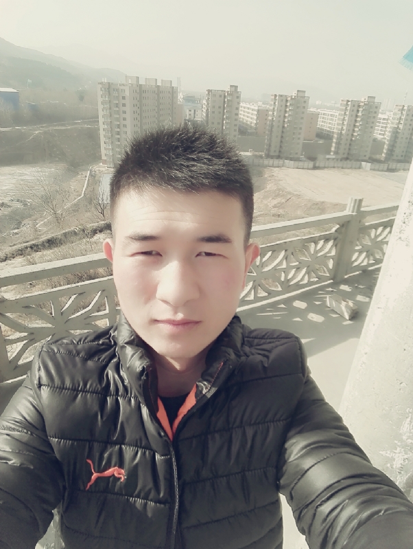 兵心依旧的第一张照片--平顶山相亲服务中心