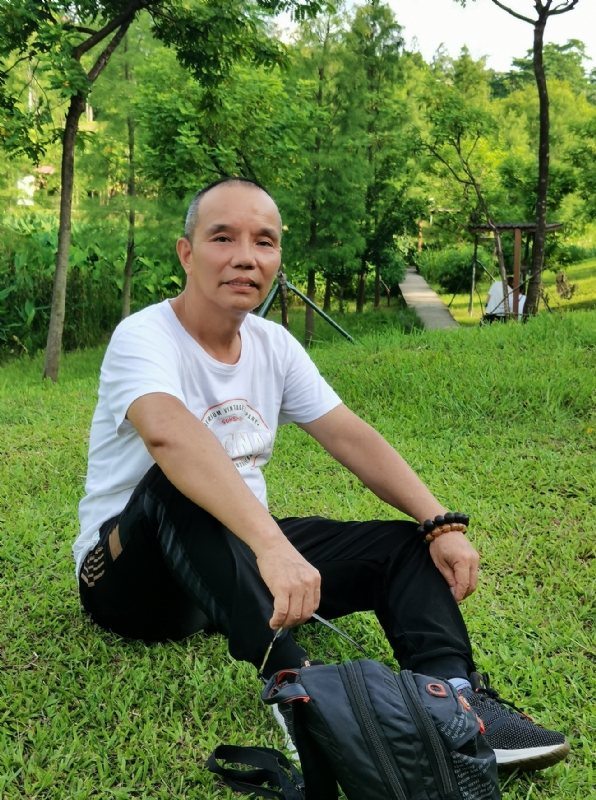 稳重大方的第二张照片--平顶山相亲服务中心