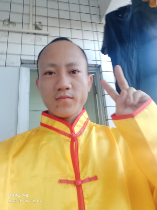 宋福军的第二张照片--平顶山相亲服务中心