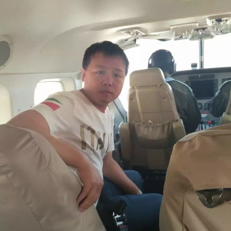 随风飘零的第三张照片--平顶山相亲服务中心