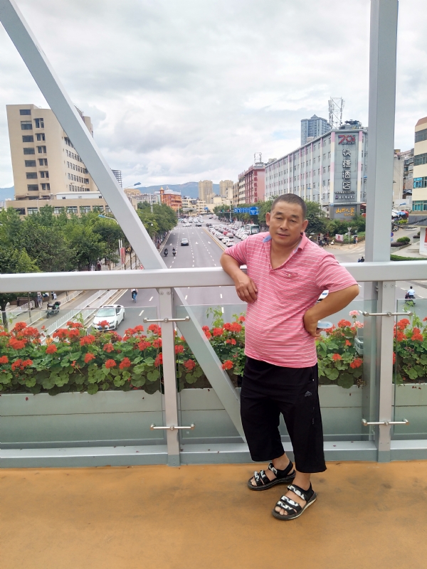 真诚的第一张照片--平顶山相亲服务中心