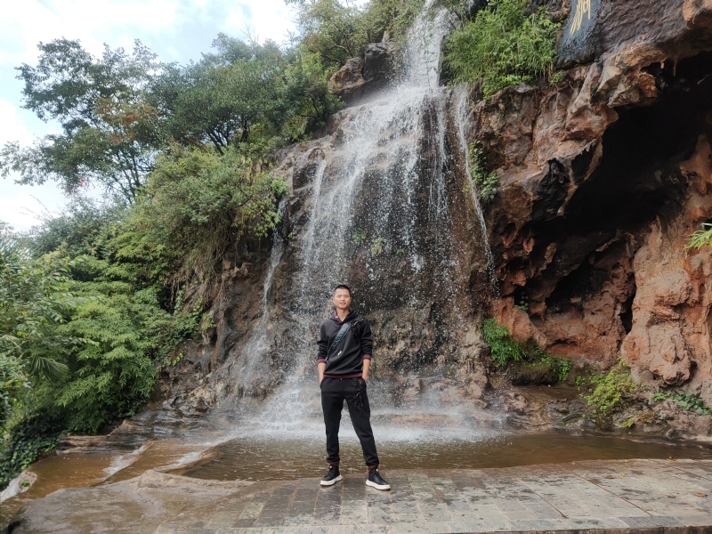 缘的第一张照片--平顶山相亲服务中心