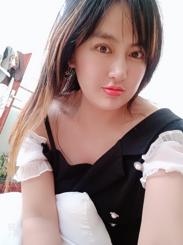 ff用心良苦的第一张照片--平顶山相亲服务中心