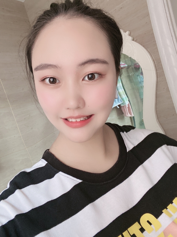 灵儿的第二张照片--平顶山相亲服务中心