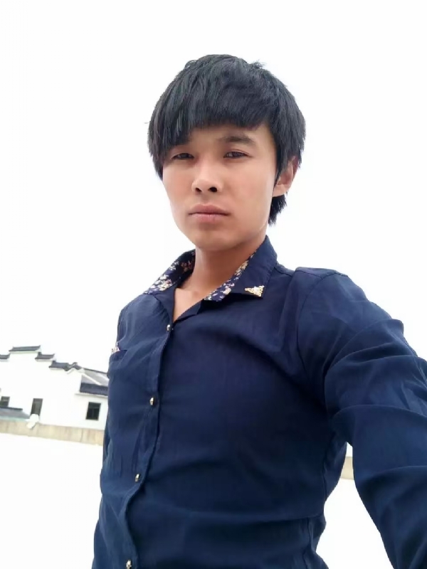 庸人自扰的第一张照片--平顶山相亲服务中心