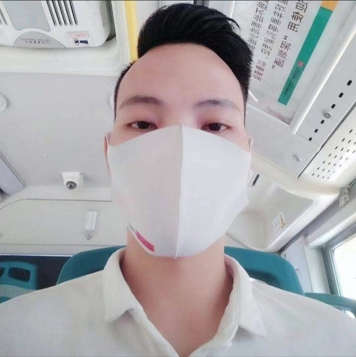 摆渡者的第一张照片--平顶山相亲服务中心