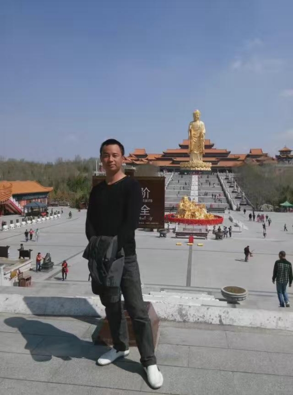 恺哥哥的第一张照片--平顶山相亲服务中心