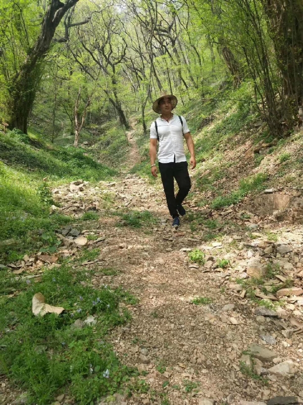 旧时相识的第四张照片--平顶山相亲服务中心