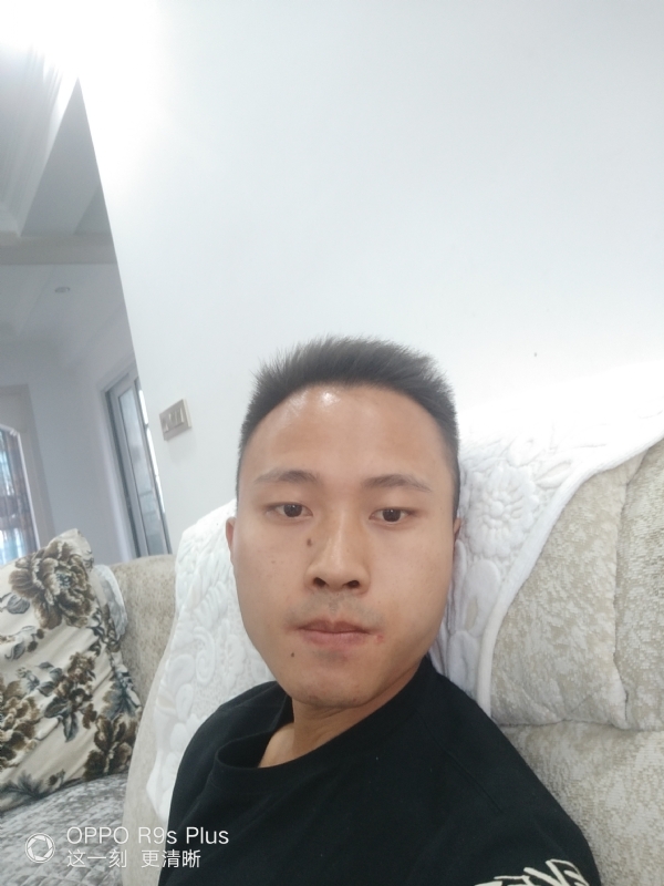 只为遇见你的第一张照片--平顶山相亲服务中心