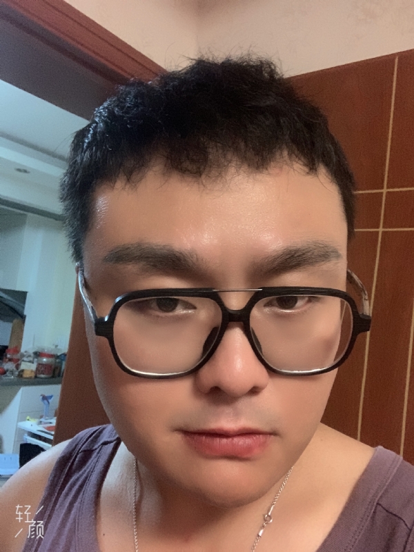 何为奈何的第三张照片--平顶山相亲服务中心