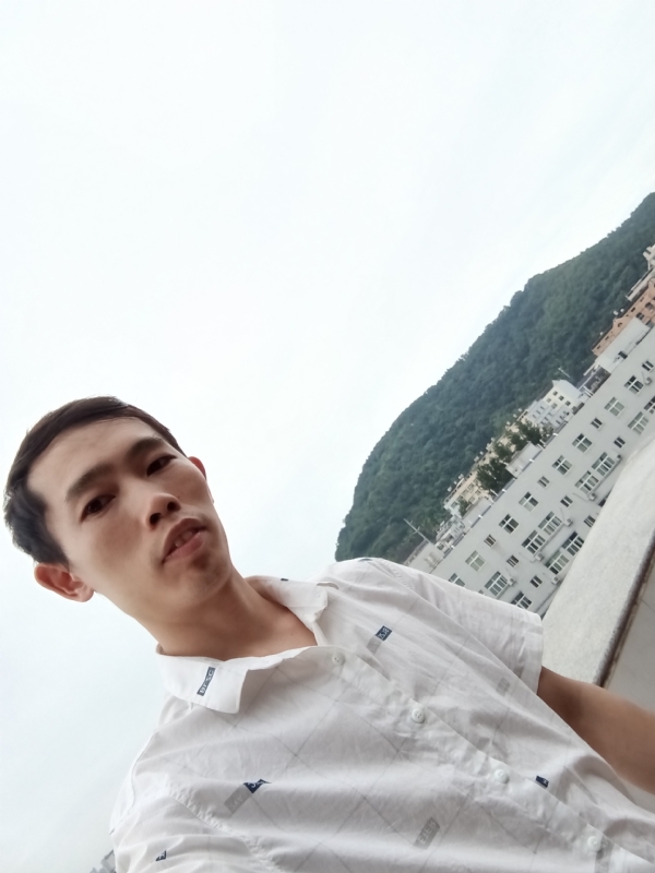 会飞的鱼的第一张照片--平顶山相亲服务中心