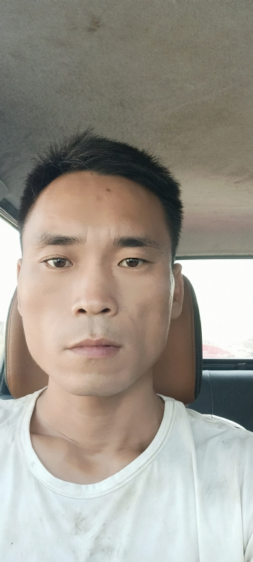 石头的第一张照片--平顶山相亲服务中心