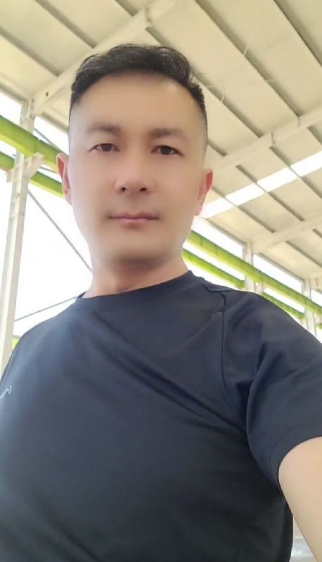 ZHANGHAO的第一张照片--平顶山相亲服务中心