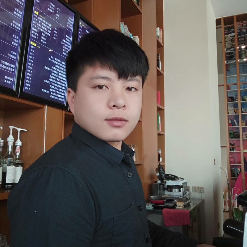 帅被人打的第一张照片--平顶山相亲服务中心