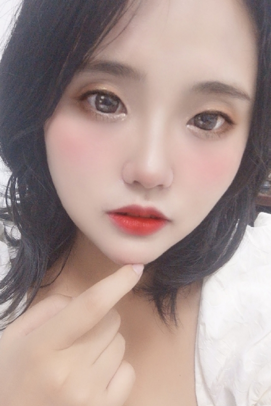 妮妮的第一张照片--平顶山相亲服务中心