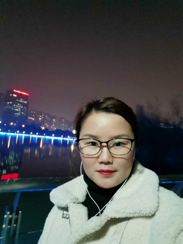 小英的第一张照片--平顶山相亲服务中心